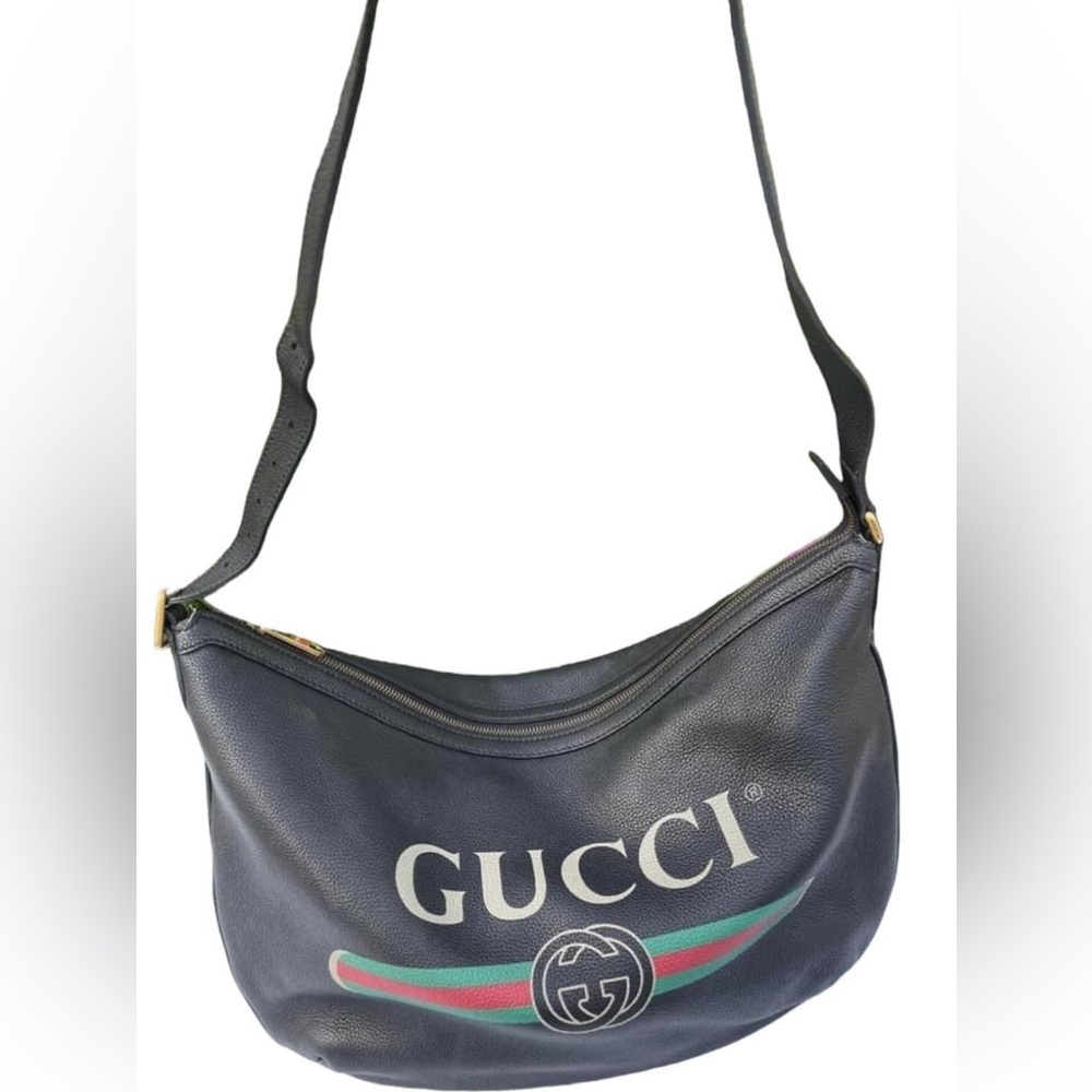 Gucci Logo Print Half
Moon Large Black calf Leather